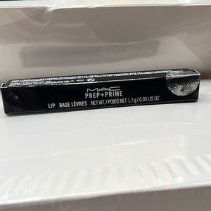 MAC Prep + Prime Lip Base - NEW